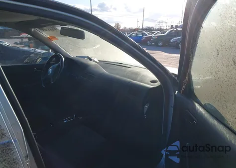 2003 Volkswagen Jetta Wolfsburg Edition z USA, uszkodzony, nr VIN 3VWPE69M03M172763